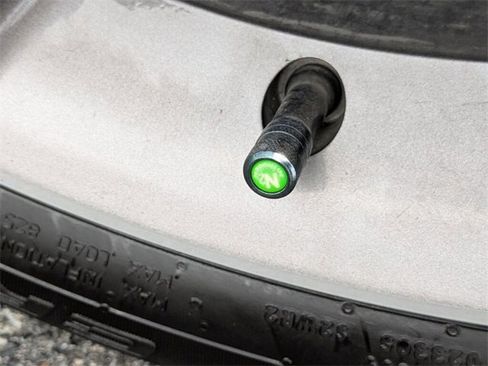 Certified 2025 Acura RDX w/ Technology Package image 13