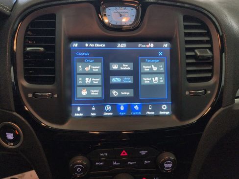 Used 2022 Chrysler 300 S w/ Comfort Group image 21