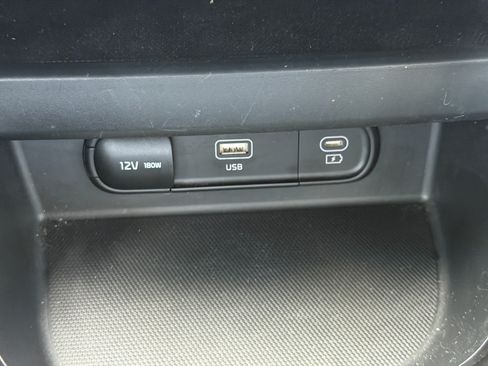 Certified 2024 Kia Seltos S FWD image 24