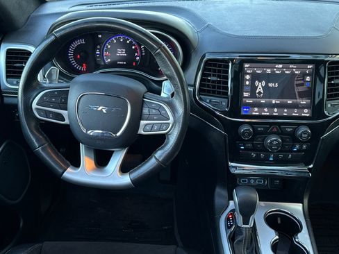 Used 2021 Jeep Grand Cherokee SRT image 13