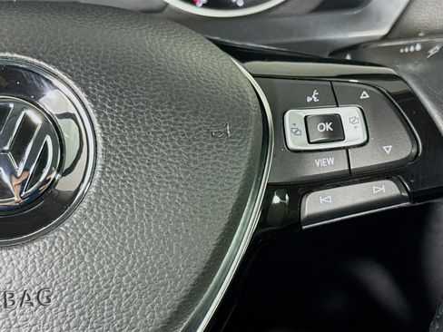 Used 2019 Volkswagen Tiguan SE FWD image 13
