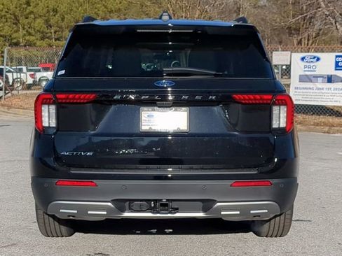 New 2025 Ford Explorer Active w/ Active Comfort Package image 5