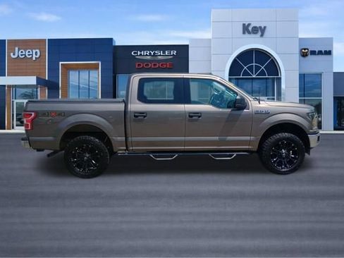 Used 2018 Ford F150 XLT AWD/4WD image 7