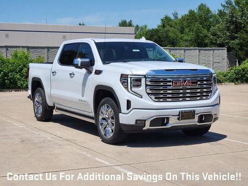 New 2026 GMC Sierra 1500 Denali w/ Denali Reserve Package AWD/4WD image 2