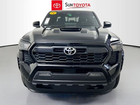 Used 2024 Toyota Tacoma TRD Sport RWD image 10