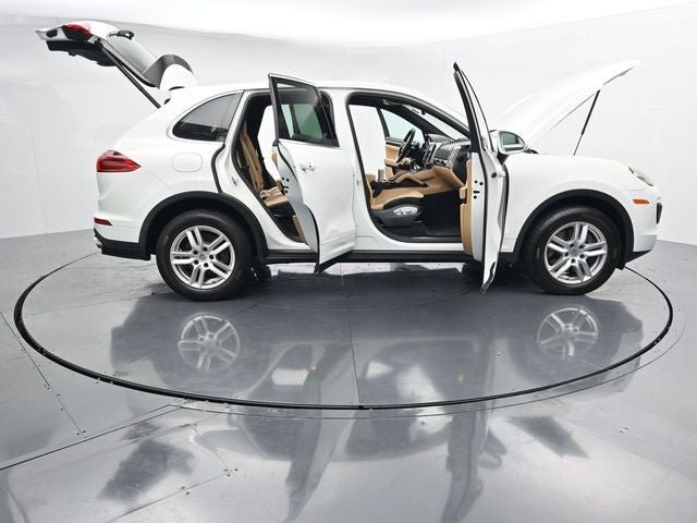 Used 2018 Porsche Cayenne AWD/4WD image 42