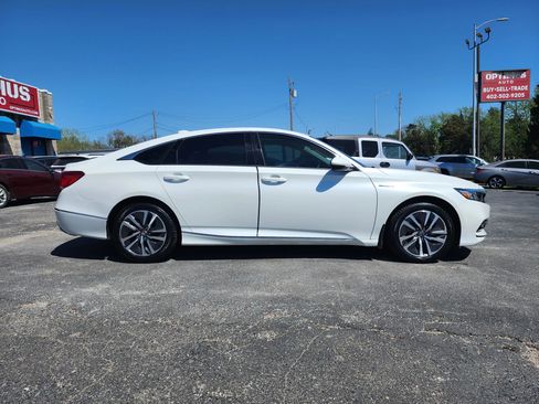 Used 2018 Honda Accord EX-L image 8