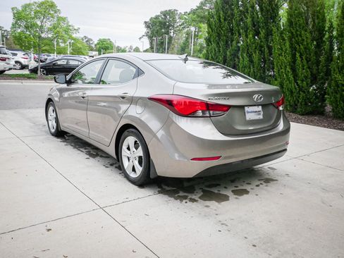 Used 2016 Hyundai Elantra Value Edition image 9