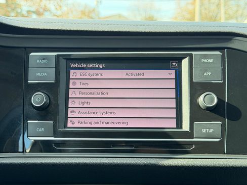 Used 2019 Volkswagen Jetta S w/ Driver Assistance Package FWD image 45