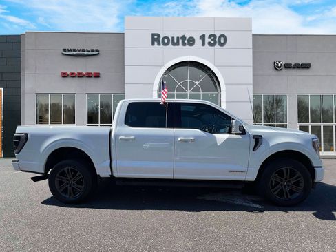 Used 2022 Ford F150 Lariat w/ Equipment Group 502A High image 5