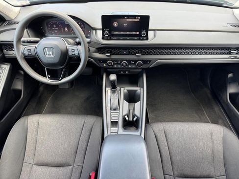 Certified 2023 Honda Accord EX image 12