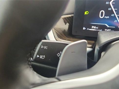 Used 2025 BMW X6 xDrive40i image 44