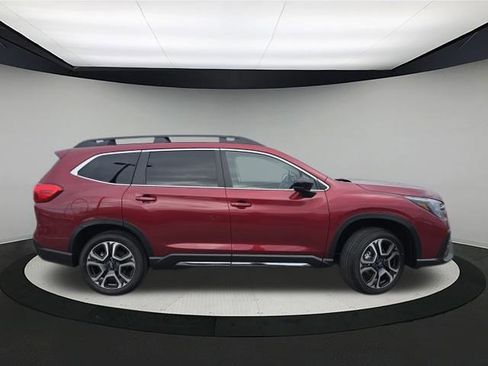 New 2026 Subaru Ascent Limited image 8