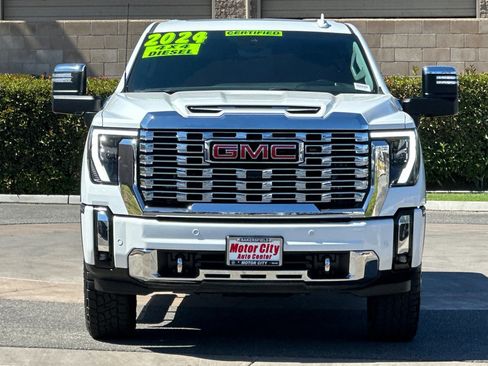 Certified 2024 GMC Sierra 2500 Denali w/ Denali Reserve Package AWD/4WD image 9