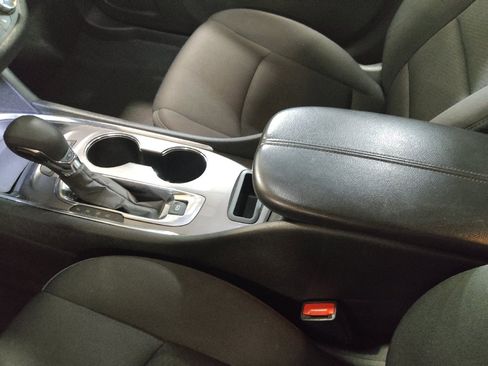 Used 2023 Chevrolet Malibu LT FWD image 26