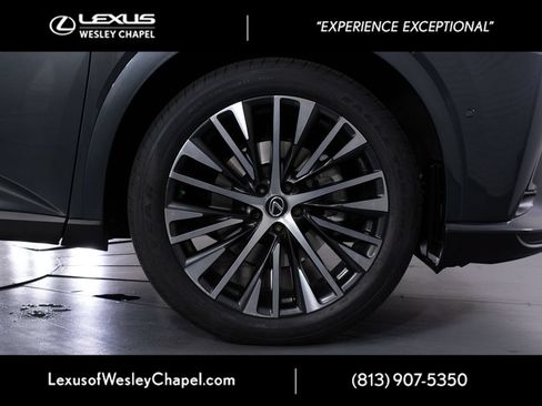 Used 2024 Lexus RX 350 Premium Plus w/ Convenience Package FWD image 3