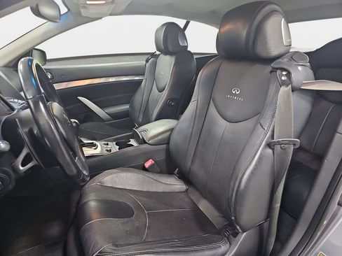 Used 2014 INFINITI Q60 Convertible w/ Premium Package RWD image 17
