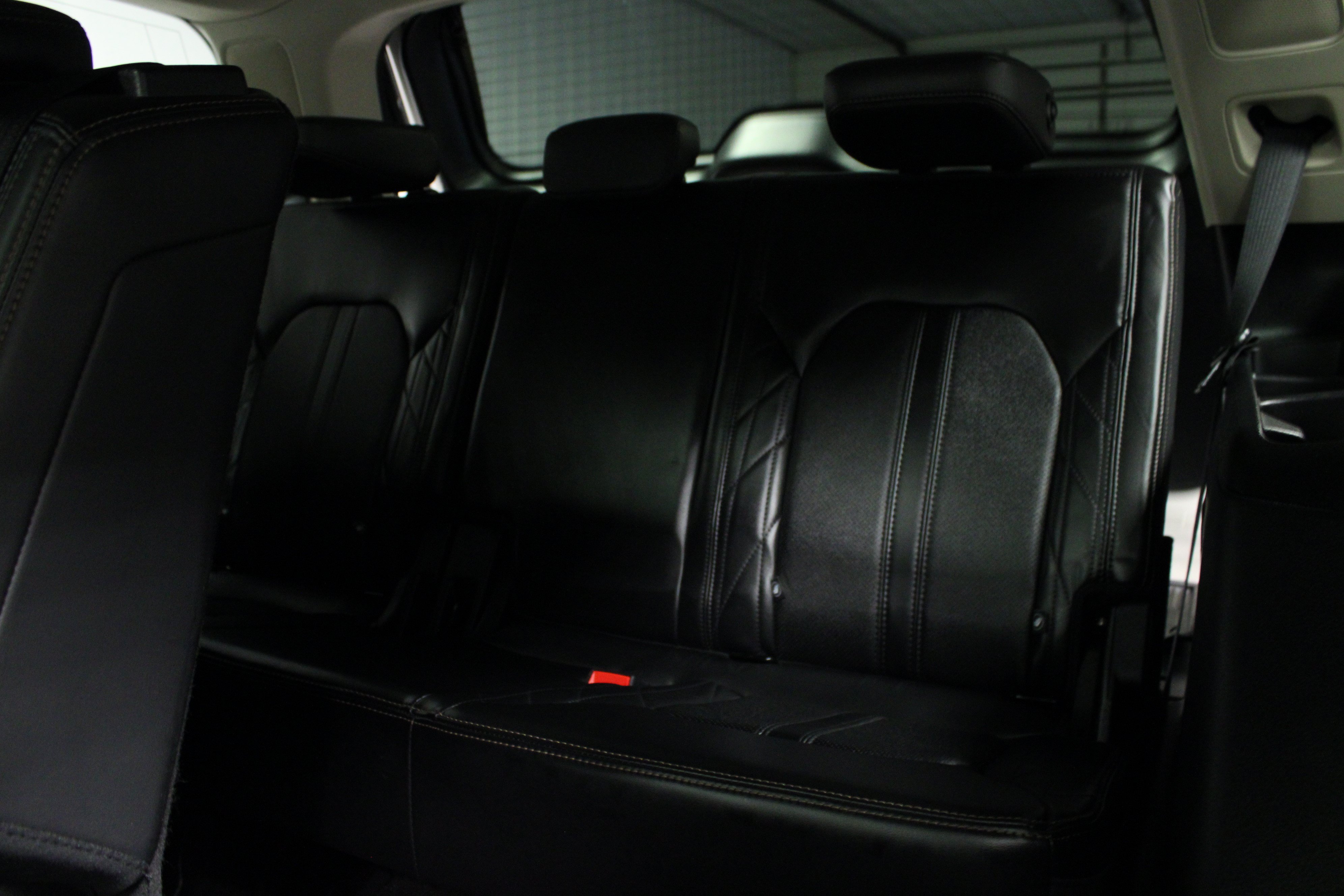 Used 2020 Ford Expedition Platinum AWD/4WD image 14