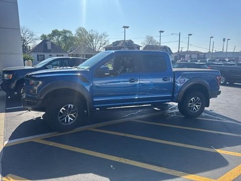 Used 2018 Ford F150 Raptor w/ Equipment Group 802A Luxury image 2