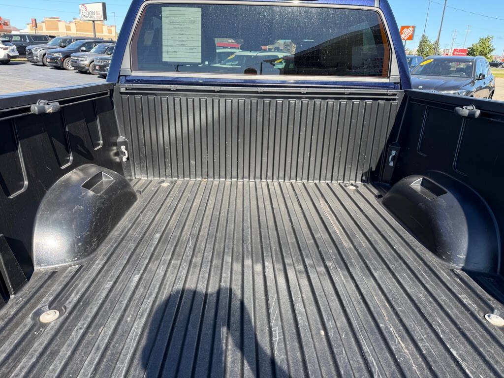 Used 2024 Toyota Tundra SR5 AWD/4WD image 38