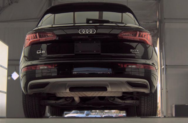 Used 2018 Audi Q5 2.0T Premium Plus w/ Premium Plus Package AWD/4WD image 6