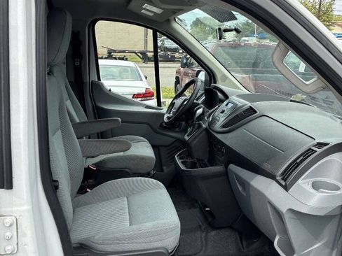Used 2015 Ford Transit 250 130 Low Roof w/ Exterior Upgrade Package RWD image 14