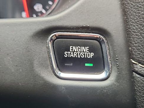 Used 2017 GMC Acadia Denali w/ Technology Package image 17