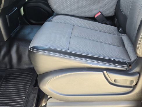 Used 2017 Nissan Titan S image 21