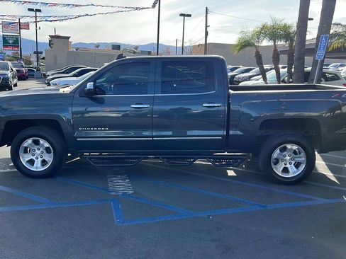 Used 2018 Chevrolet Silverado 1500 LTZ Z71 w/ LTZ Plus Package AWD/4WD image 4