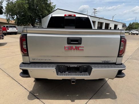 Used 2018 GMC Sierra 1500 Denali w/ Denali Ultimate Package AWD/4WD image 30