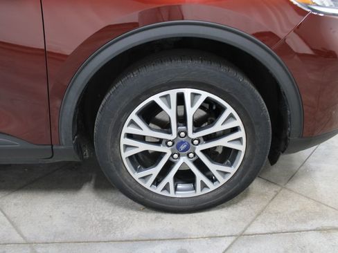 Used 2021 Ford Escape SEL image 39