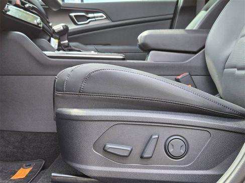 New 2026 Kia Sportage SX image 17