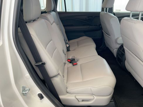 Used 2023 Honda Passport EX-L image 27