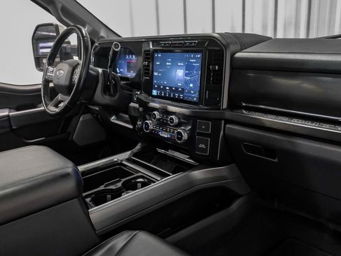 Used 2023 Ford F450 Lariat w/ Chrome Package AWD/4WD image 12