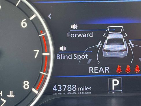 Used 2025 Nissan Altima 2.5 SV FWD image 19