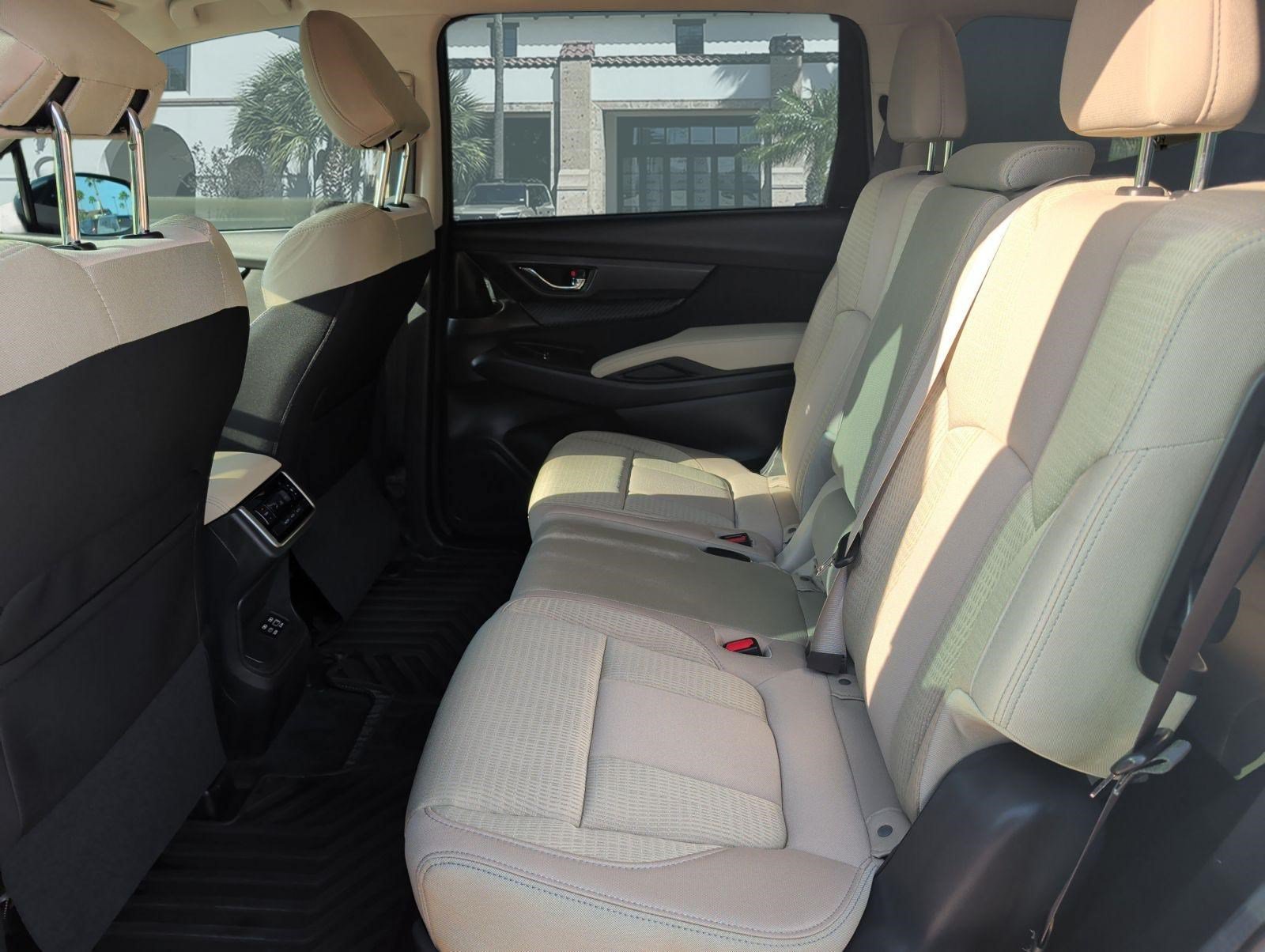 Used 2025 Subaru Ascent Premium AWD/4WD image 24