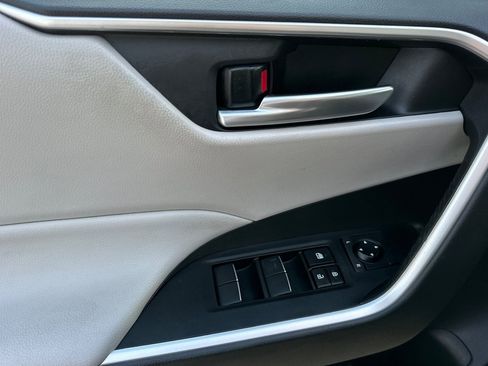 Certified 2021 Toyota RAV4 XLE Premium w/ Carpet Mat Package (TMS) image 10