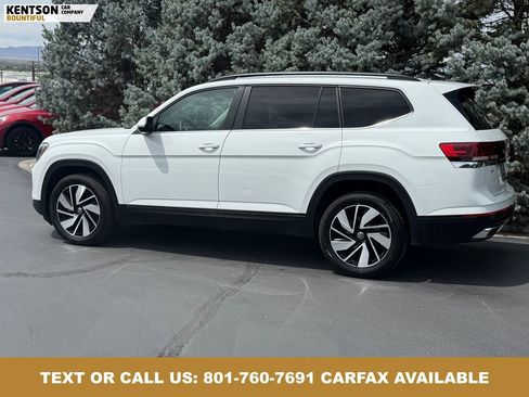 Used 2025 Volkswagen Atlas SE AWD/4WD image 5