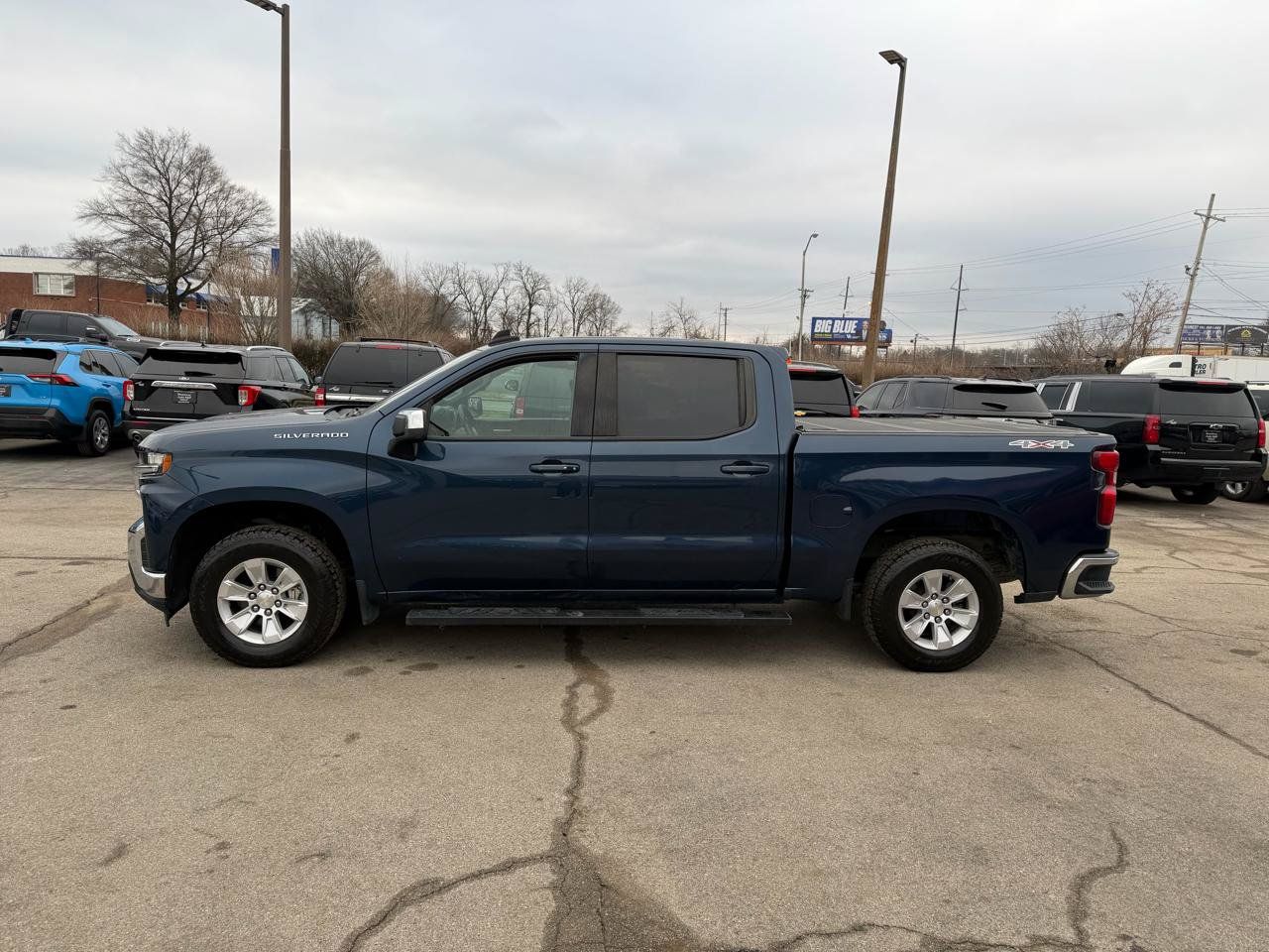 Used 2020 Chevrolet Silverado 1500 LT w/ All-Star Edition AWD/4WD image 6