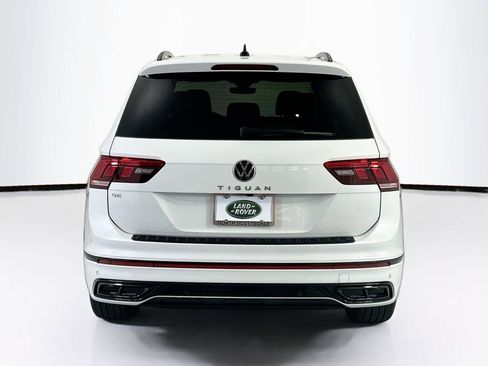 Used 2024 Volkswagen Tiguan SE R-Line FWD image 6