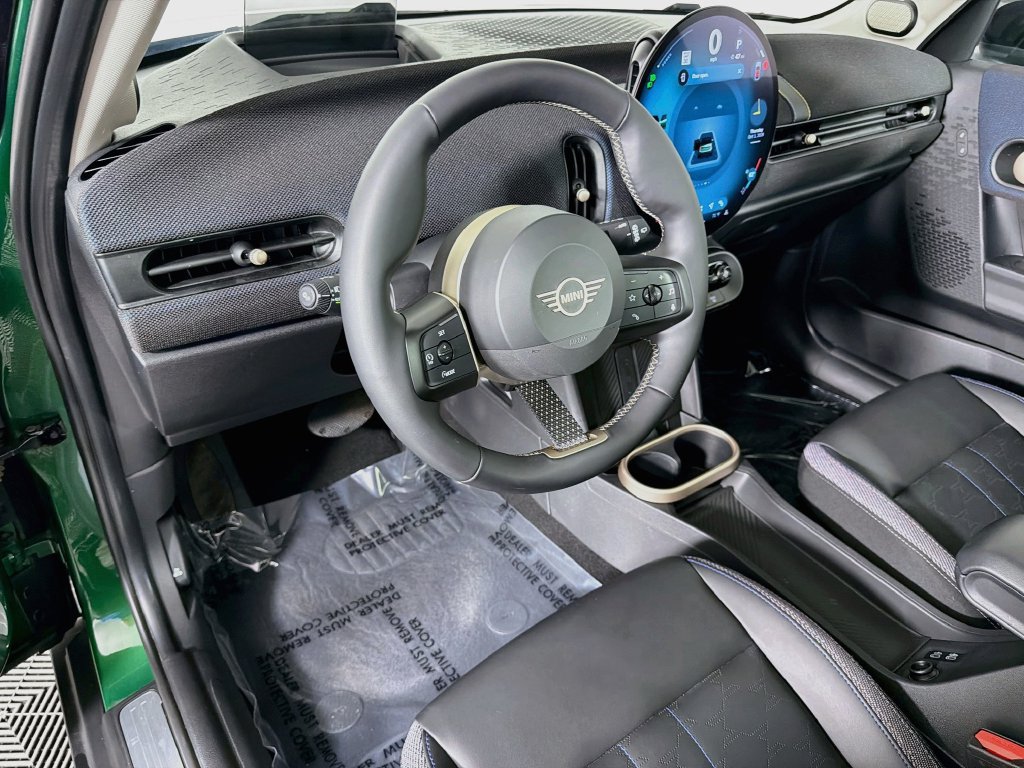 Used 2025 MINI Cooper S FWD image 9