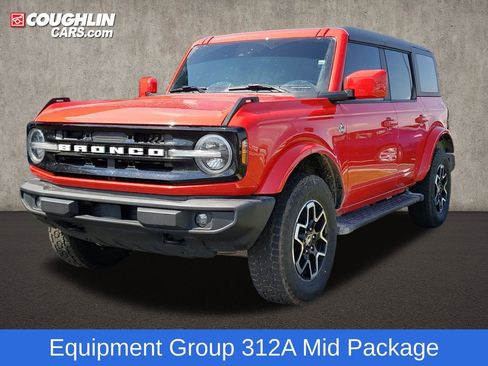 Used 2024 Ford Bronco Outer Banks AWD/4WD image 4