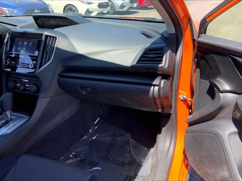 Used 2018 Subaru Crosstrek 2.0i image 19