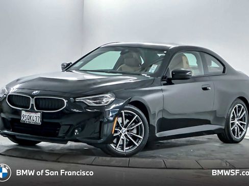 Used 2025 BMW 230i Coupe w/ Premium Package image 1