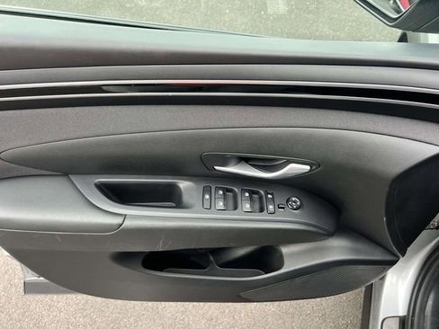 Certified 2023 Hyundai Tucson SEL w/ Convenience Package image 16