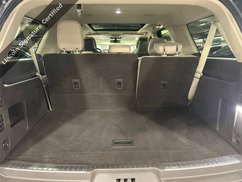Used 2023 Lincoln Navigator L Reserve image 28