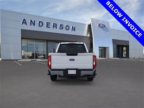 New 2026 Ford F350 XL w/ XL Chrome Package image 5