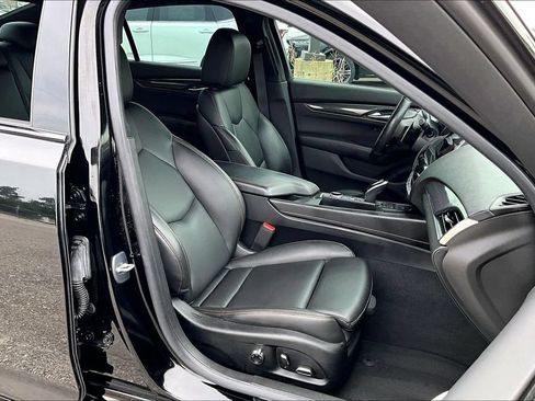 Used 2023 Cadillac CT5 Sport RWD image 9