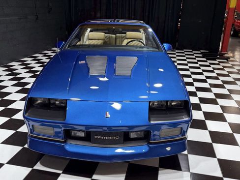 Used 1987 Chevrolet Camaro Z28 image 8