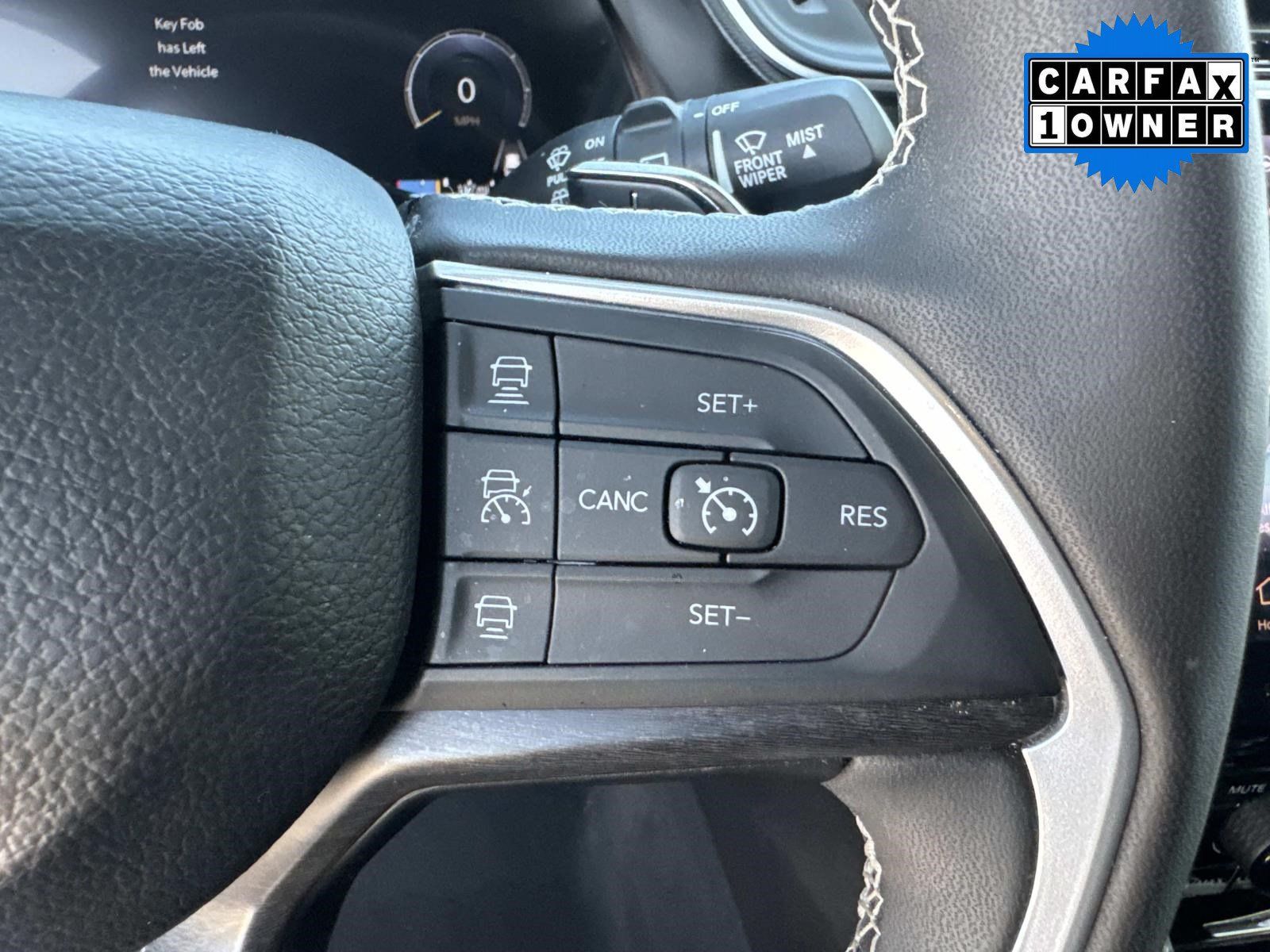 Used 2024 Jeep Grand Cherokee Limited RWD image 32